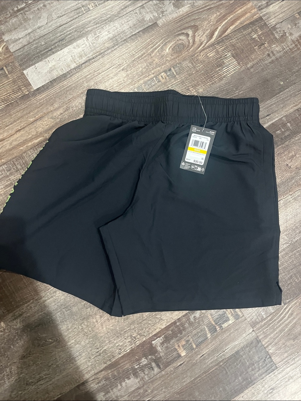 Men’s UnderArmor shorts